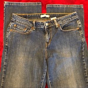 🐸 LEVI’S 515 Boot Cut Jeans